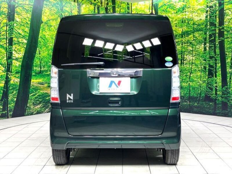 N BOX