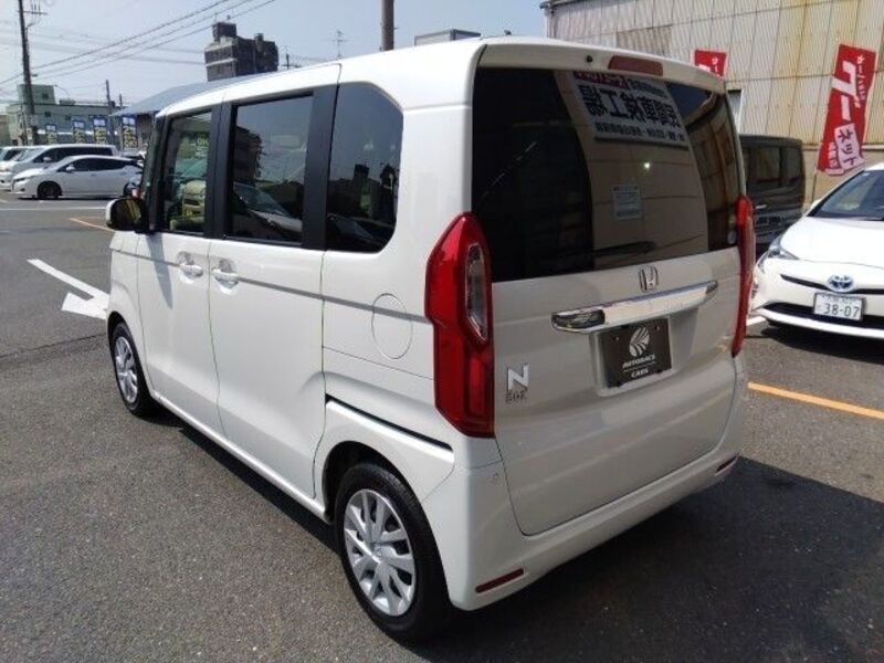 N BOX