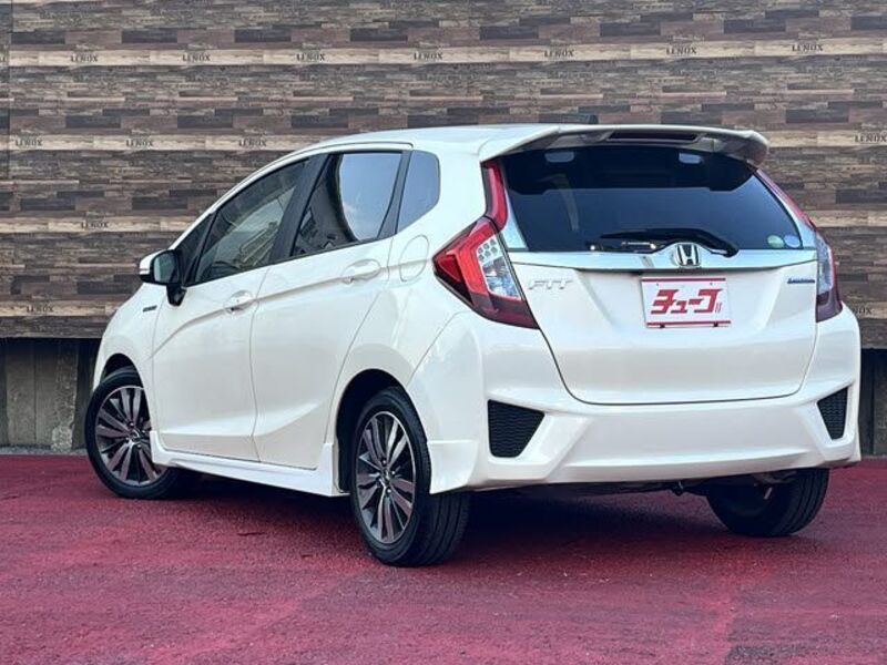 FIT HYBRID
