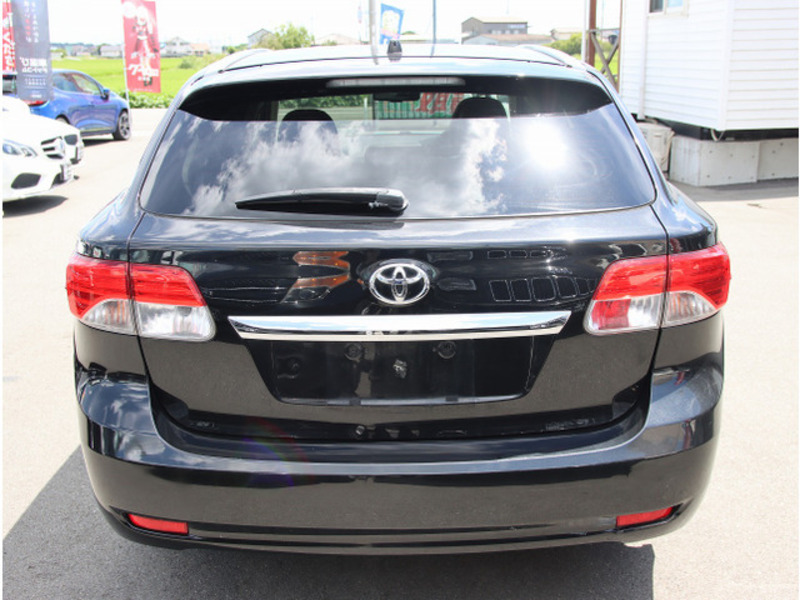 AVENSIS WAGON