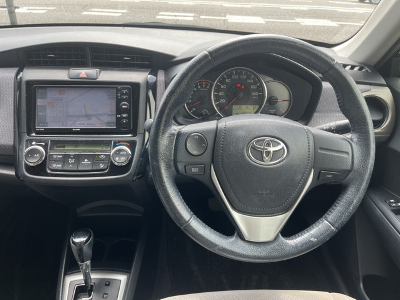 COROLLA AXIO