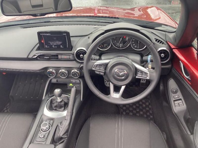 ROADSTER
