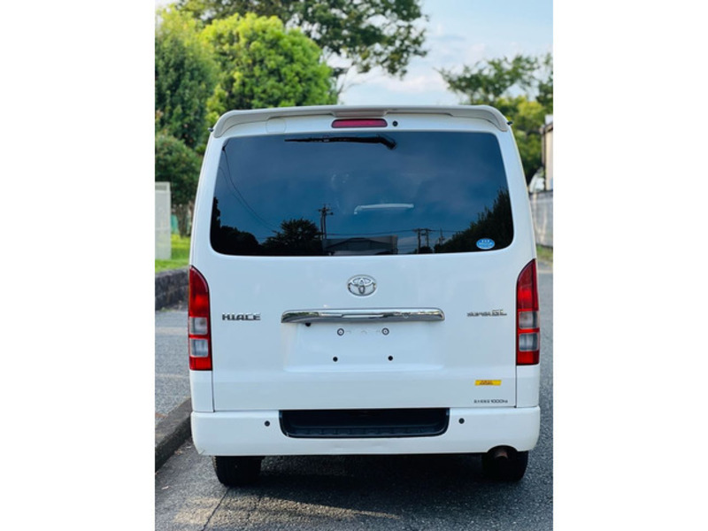 HIACE VAN