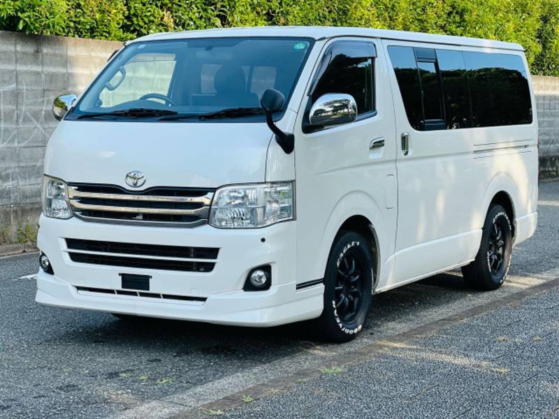HIACE VAN
