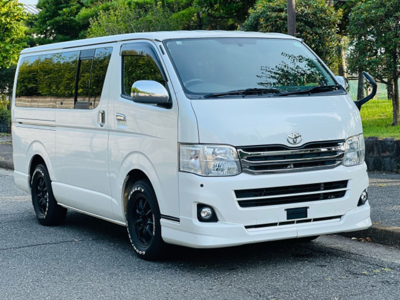HIACE VAN