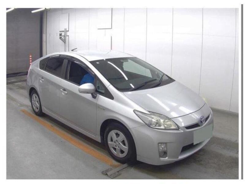 PRIUS-0