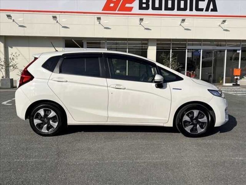 FIT HYBRID