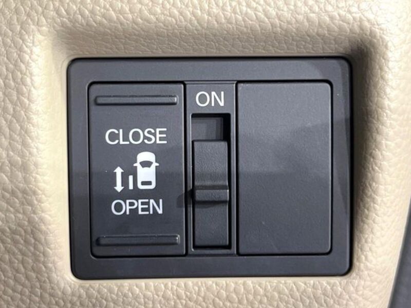 N BOX