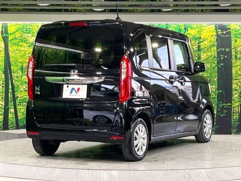 N BOX