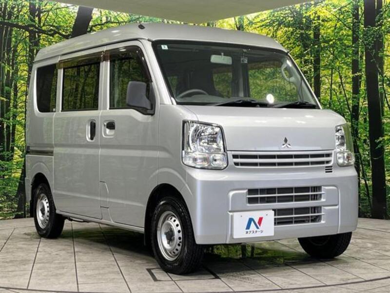 MINICAB VAN