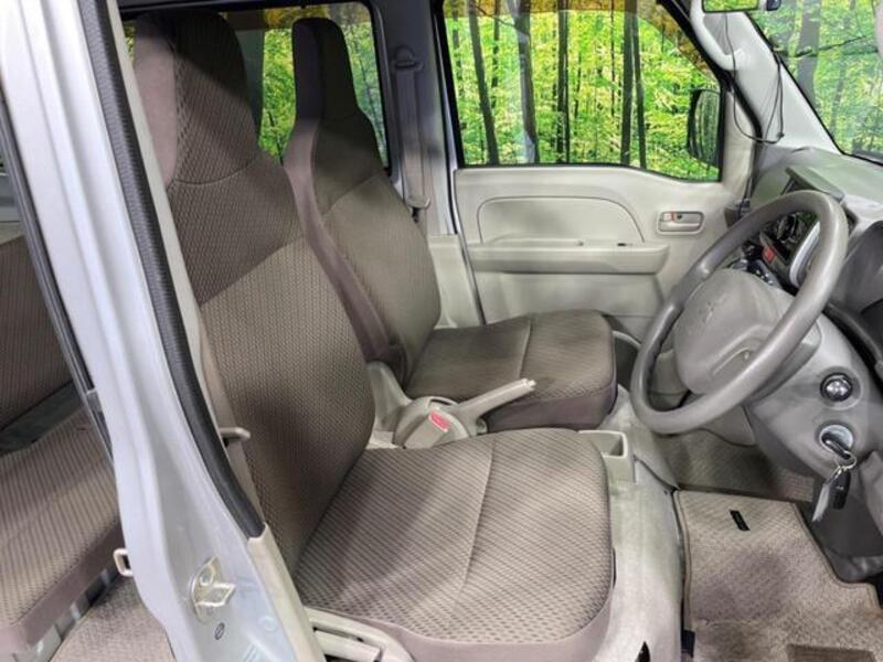 MINICAB VAN