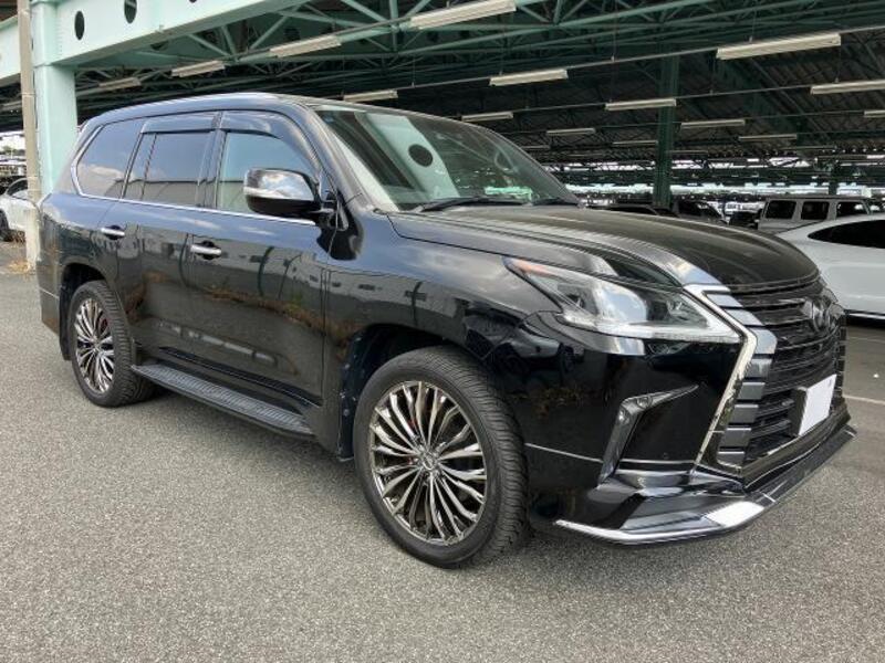 LEXUS LX