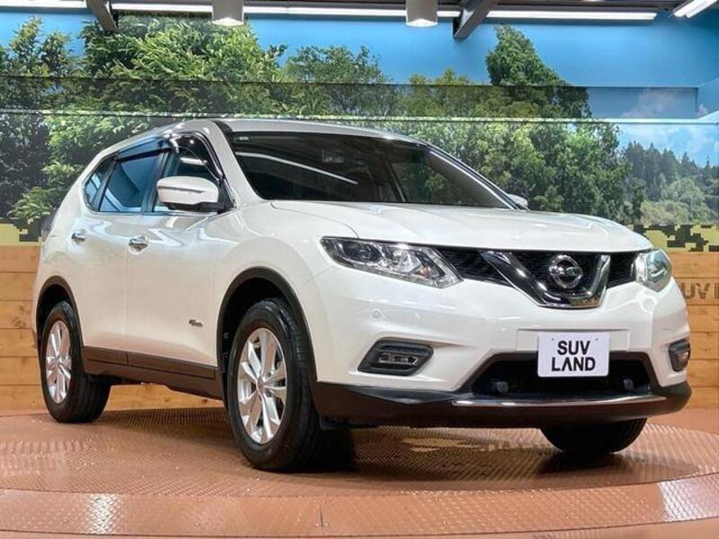 X-TRAIL