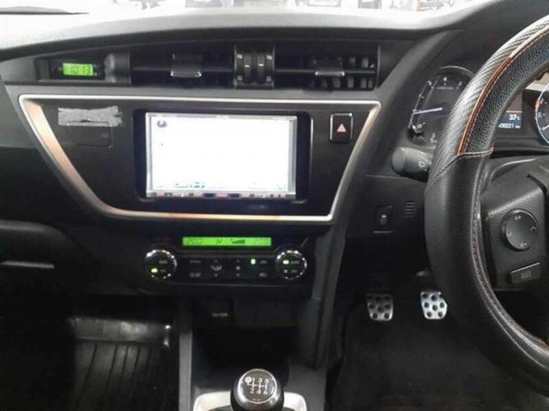 AURIS