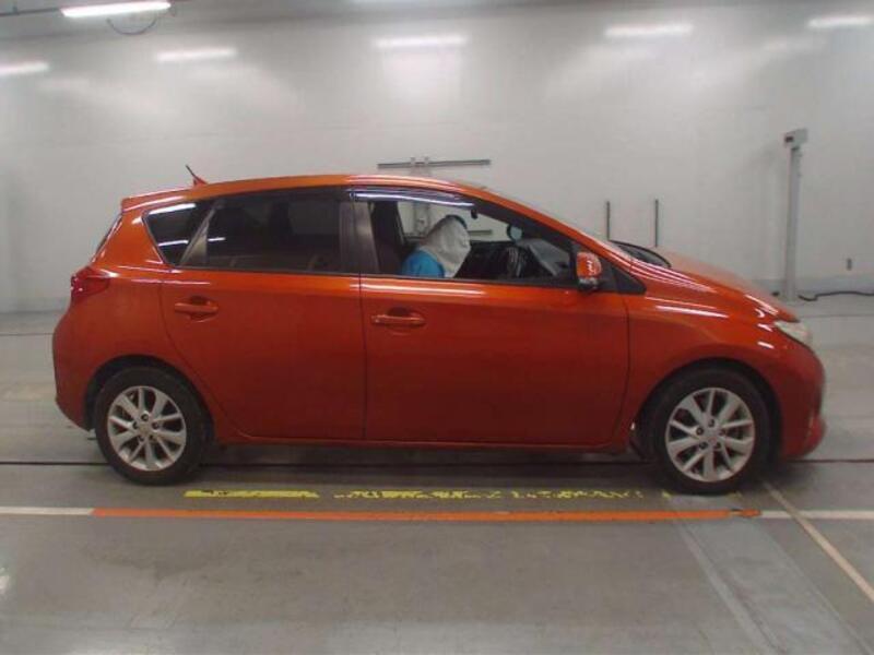AURIS