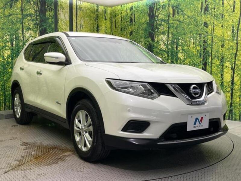 X-TRAIL