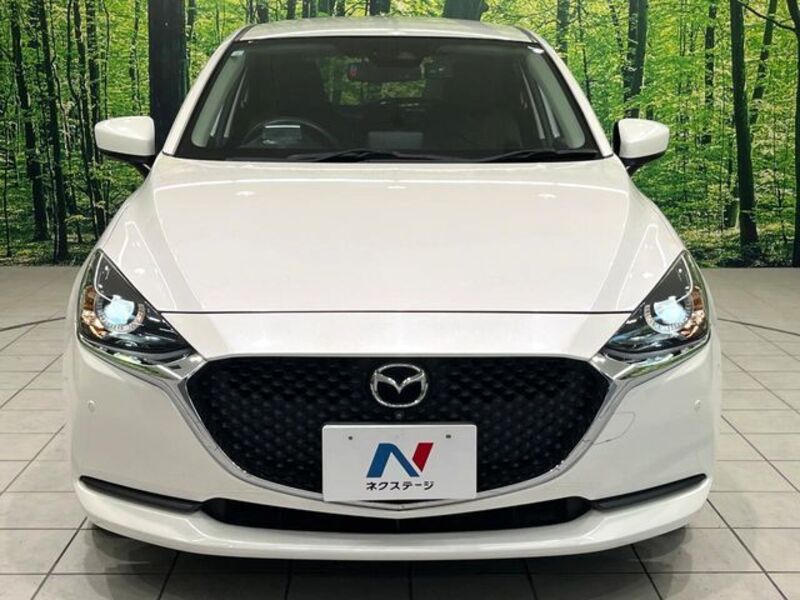 MAZDA2