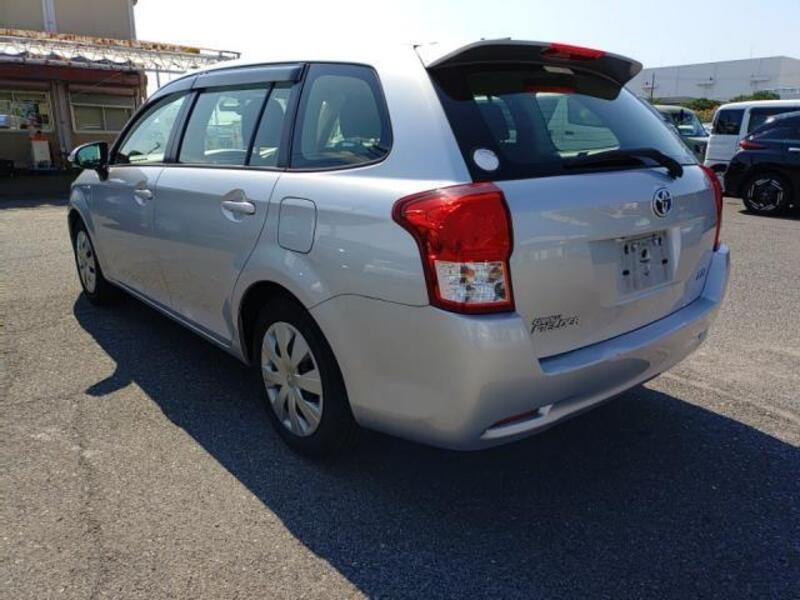 COROLLA FIELDER