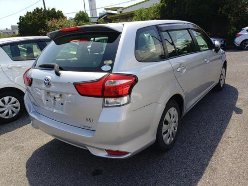 COROLLA FIELDER