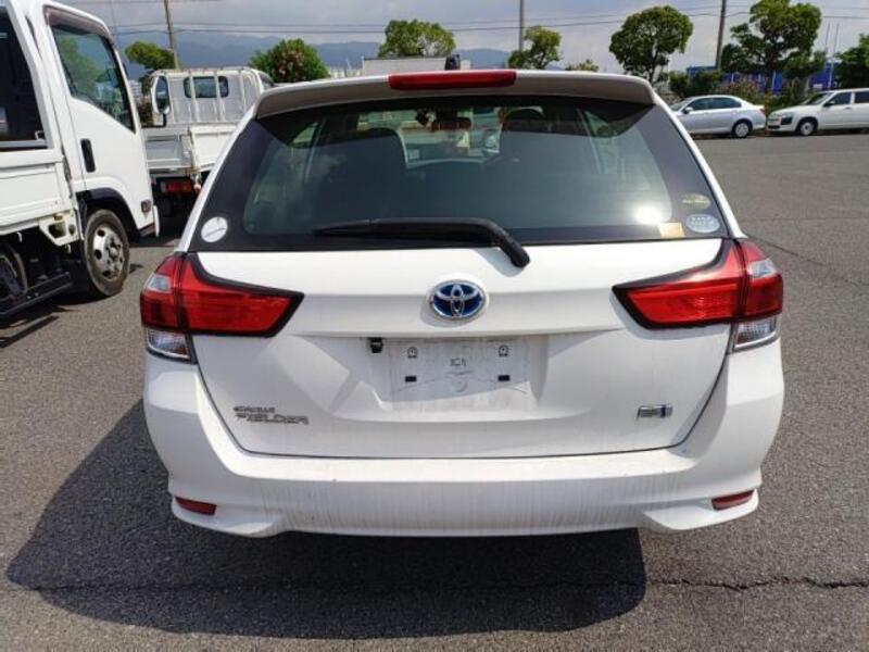 COROLLA FIELDER
