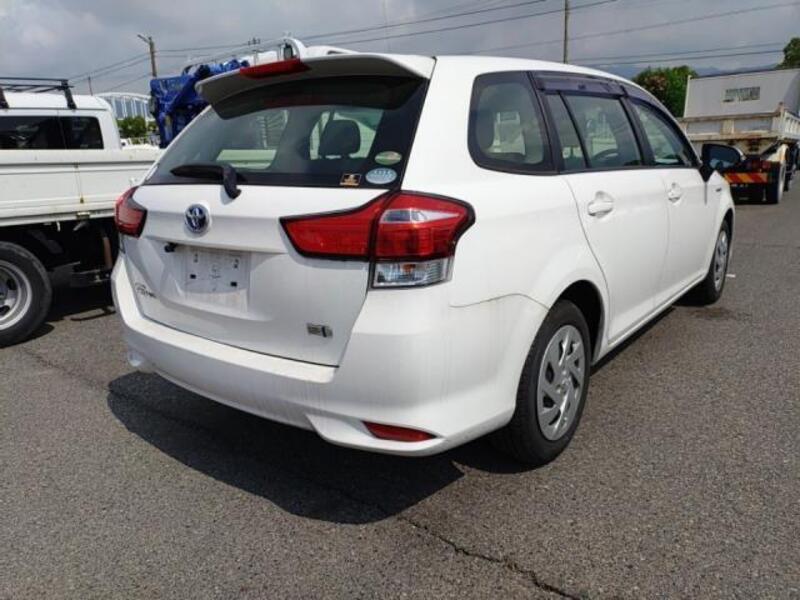 COROLLA FIELDER