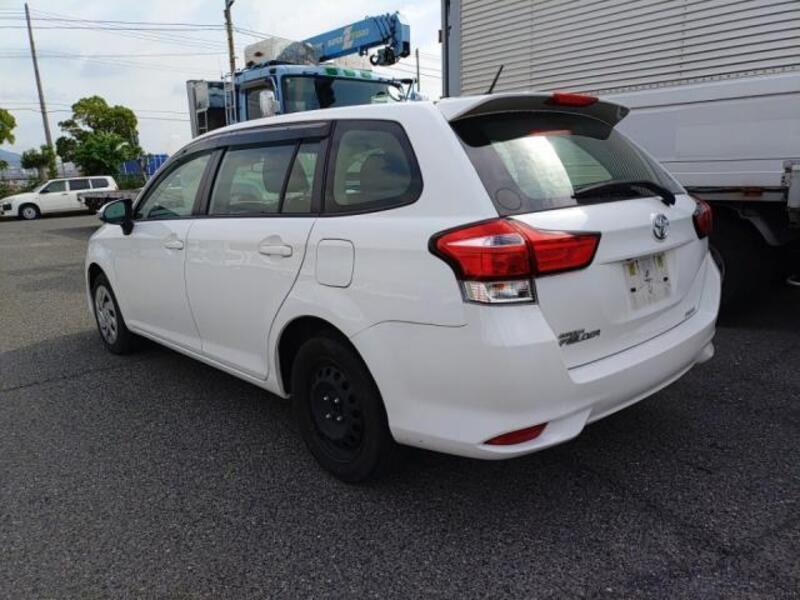 COROLLA FIELDER