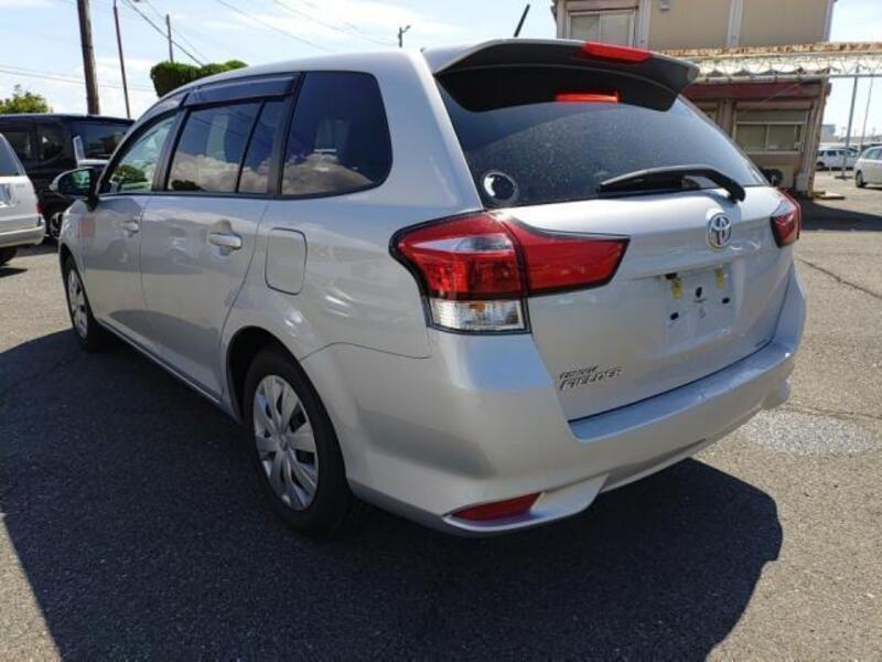 COROLLA FIELDER
