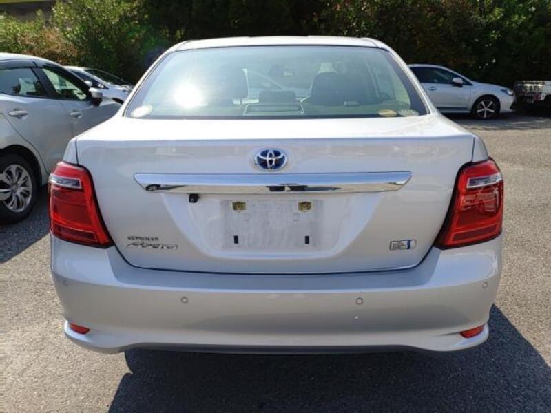 COROLLA AXIO