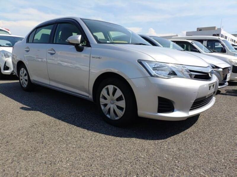 COROLLA AXIO