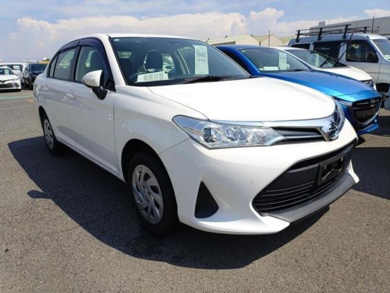 COROLLA AXIO