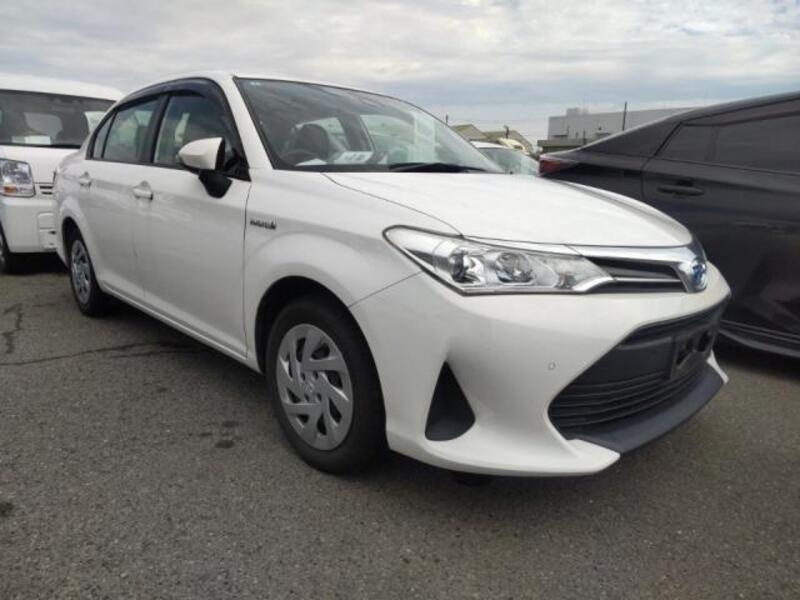 COROLLA AXIO
