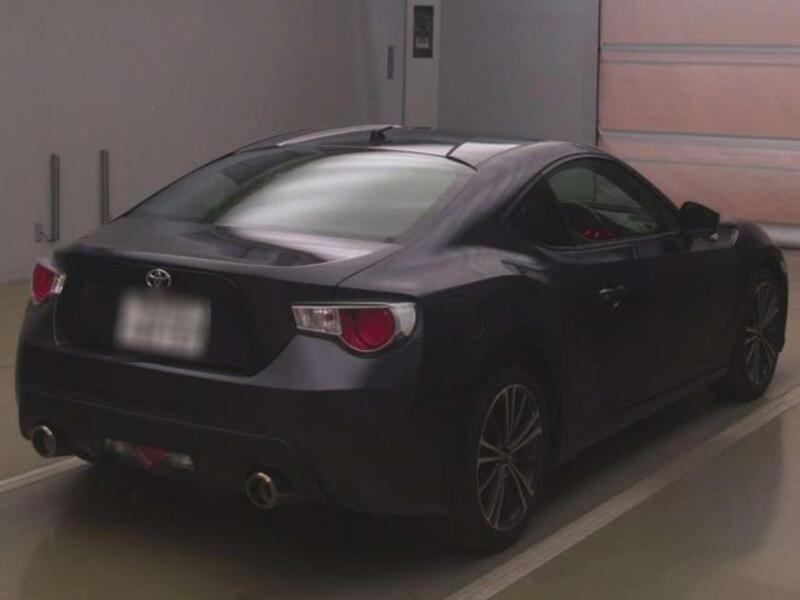 86