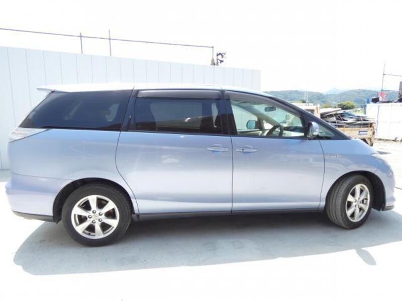 ESTIMA HYBRID