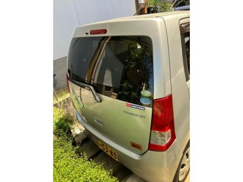 WAGON R