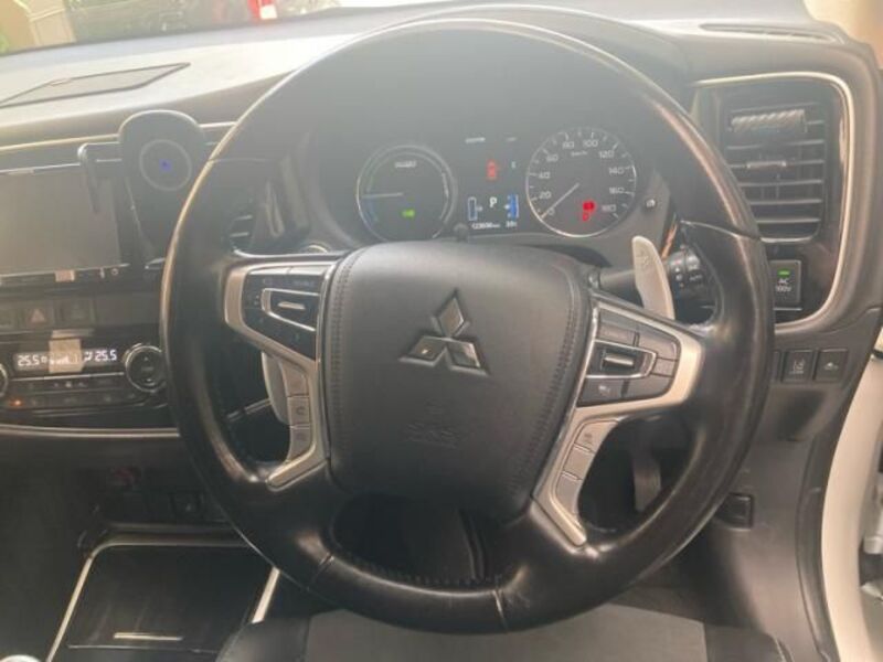 OUTLANDER PHEV