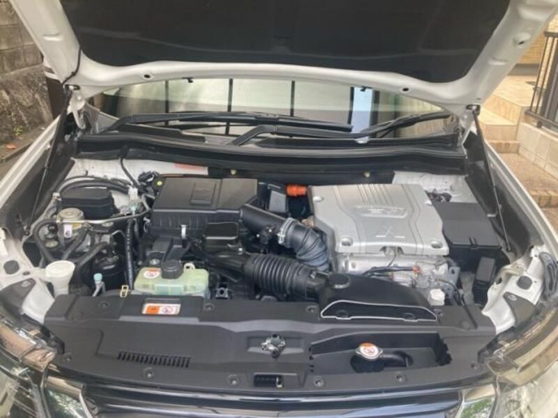 OUTLANDER PHEV