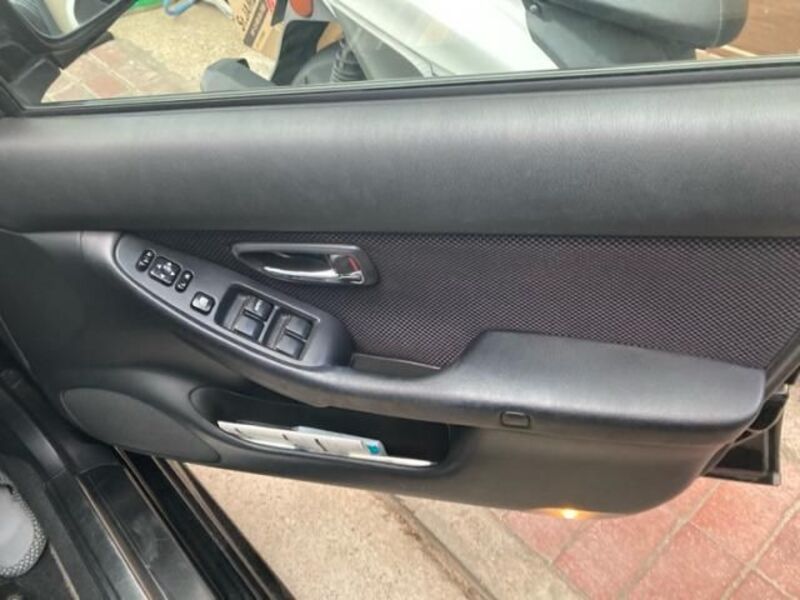 LEGACY B4