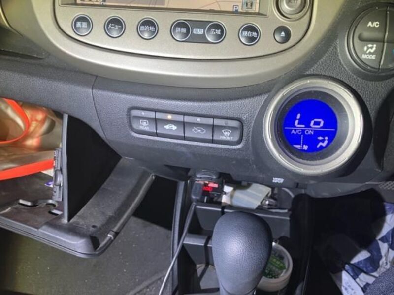 FIT HYBRID
