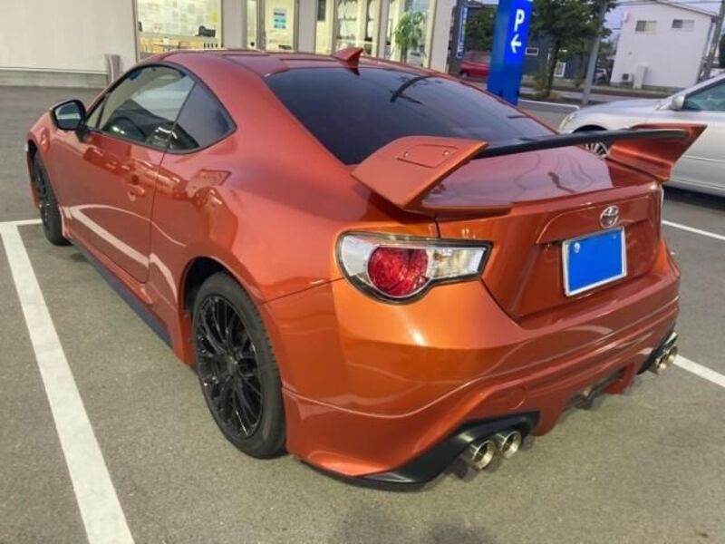 86
