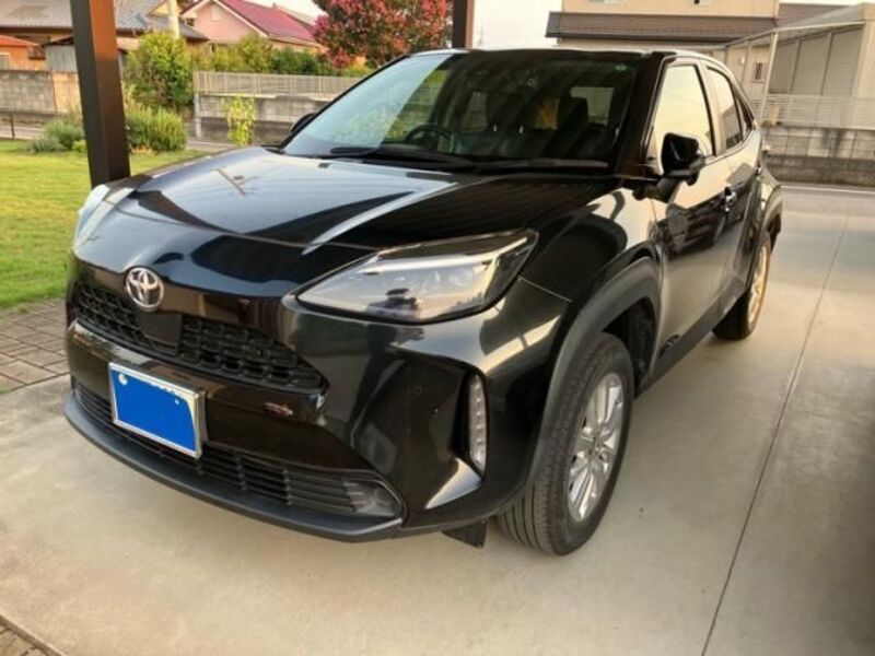 YARIS CROSS
