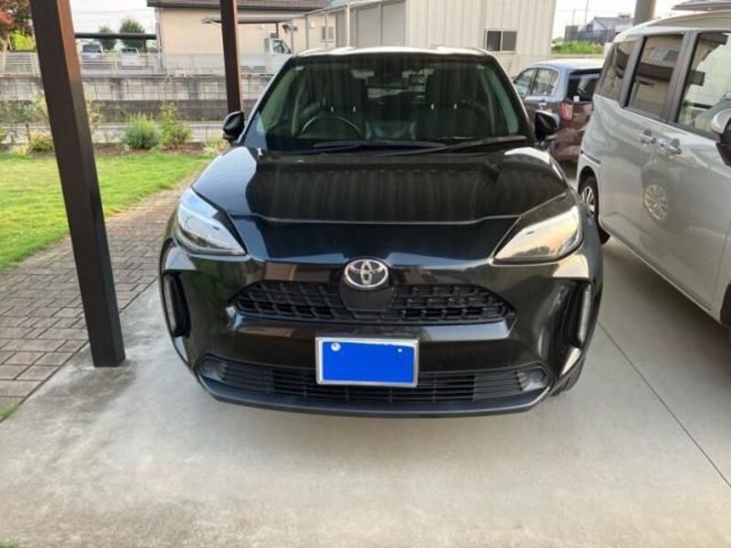 YARIS CROSS