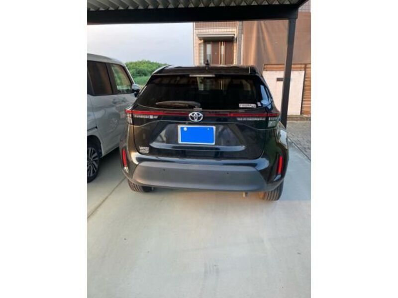 YARIS CROSS