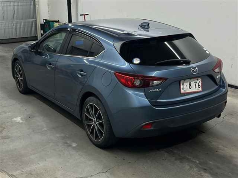 Axela Sport