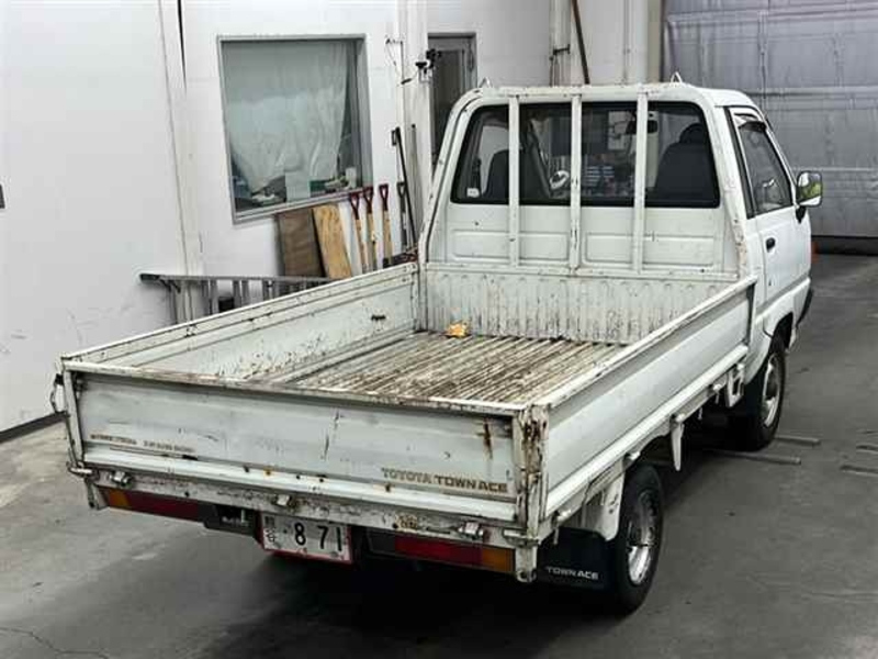 TOWNACE TRUCK