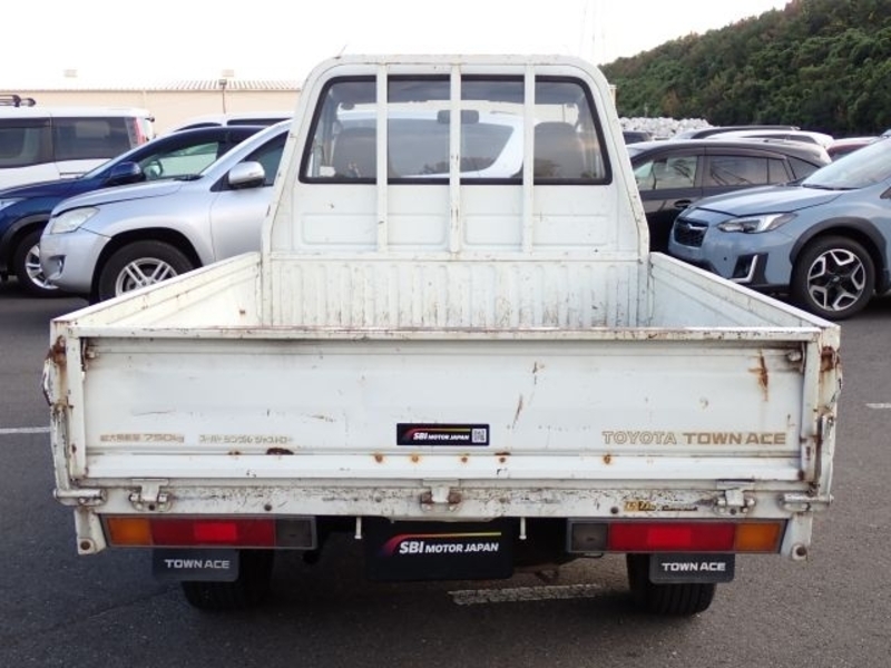 TOWNACE TRUCK