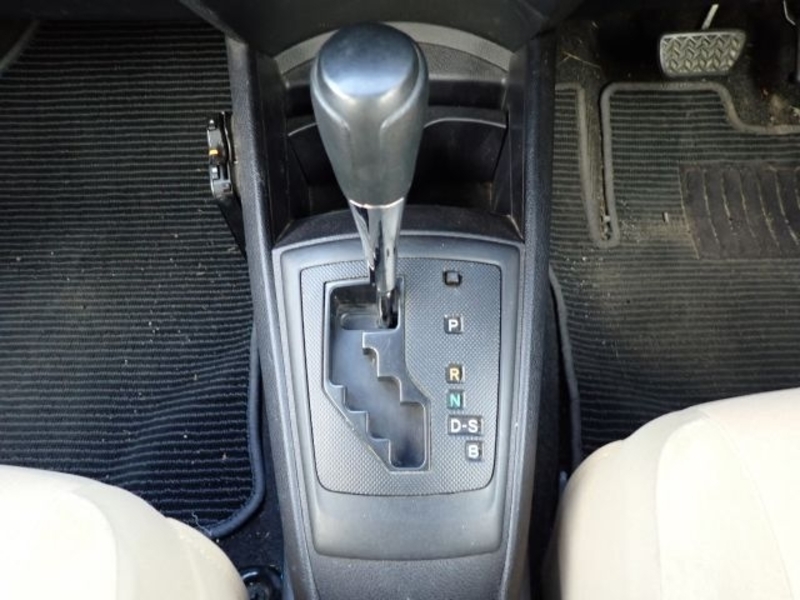 COROLLA AXIO