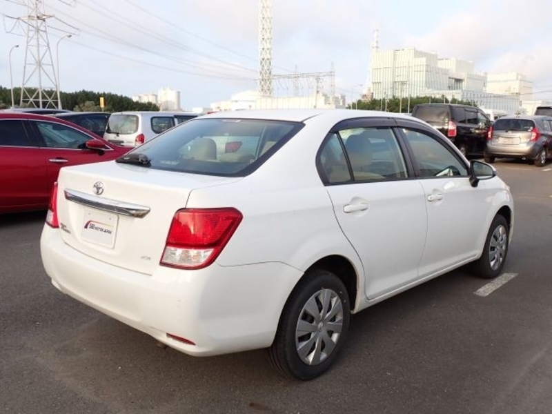 COROLLA AXIO