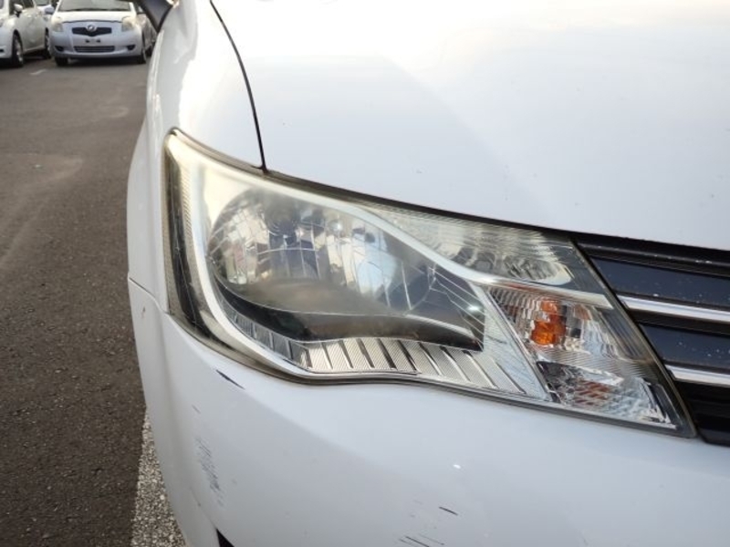COROLLA AXIO