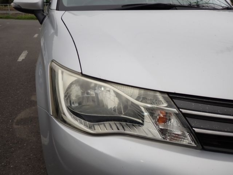 COROLLA AXIO