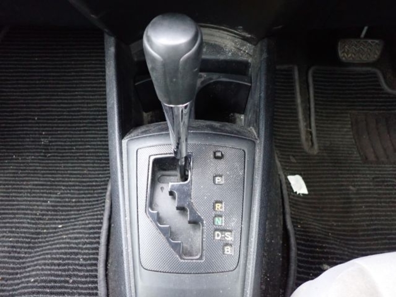 COROLLA AXIO